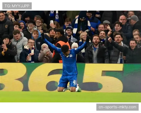 切尔西主场三球完胜巴塞罗那 加维伤退影响球队中场