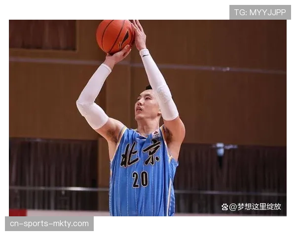 北京防守端老将状态下滑 方硕翟晓川移动速度不足影响整体轮转效率 北京防守端老将状态下滑 方硕翟晓川移动速度不足影响整体轮转效率