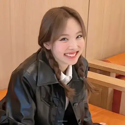程茜